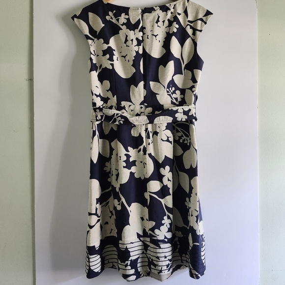 Adrianna Papell Cream/Blue Midi Dress With Embroidery, Cap Sleeves, Size 8P - Picture 2 of 12